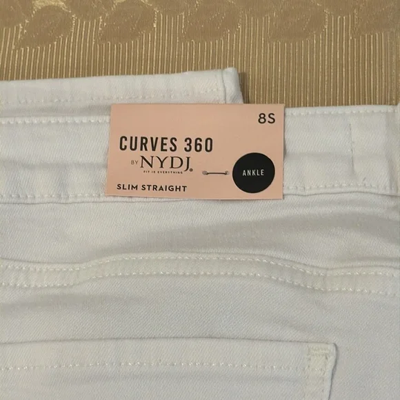 Curves 360 by NYDJ Slim Ankle Jeans. Size 8 short - Picture 7 of 13